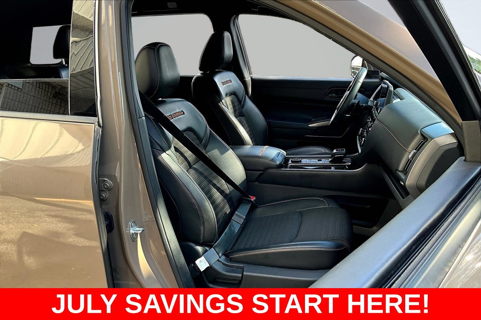 Used 2023 Nissan Pathfinder Rock Creek AWD/4WD image 37