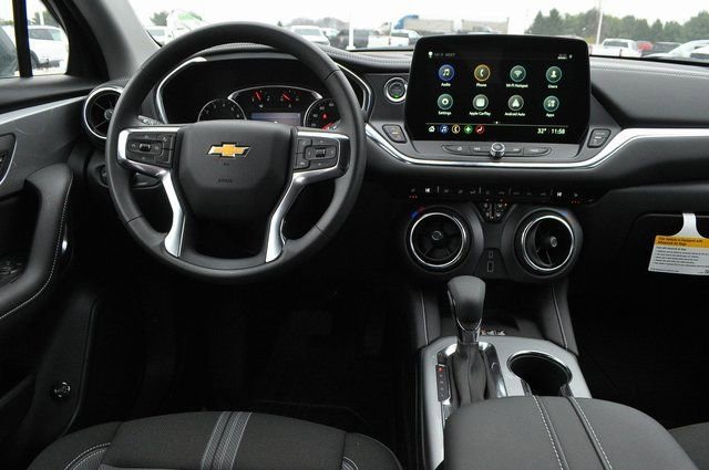 New 2025 Chevrolet Blazer LT w/ Convenience Package image 15