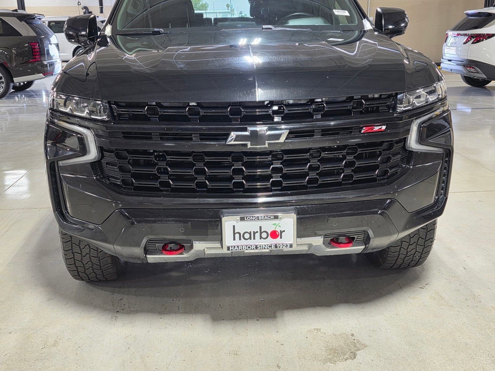 Used 2023 Chevrolet Tahoe Z71 AWD/4WD image 9