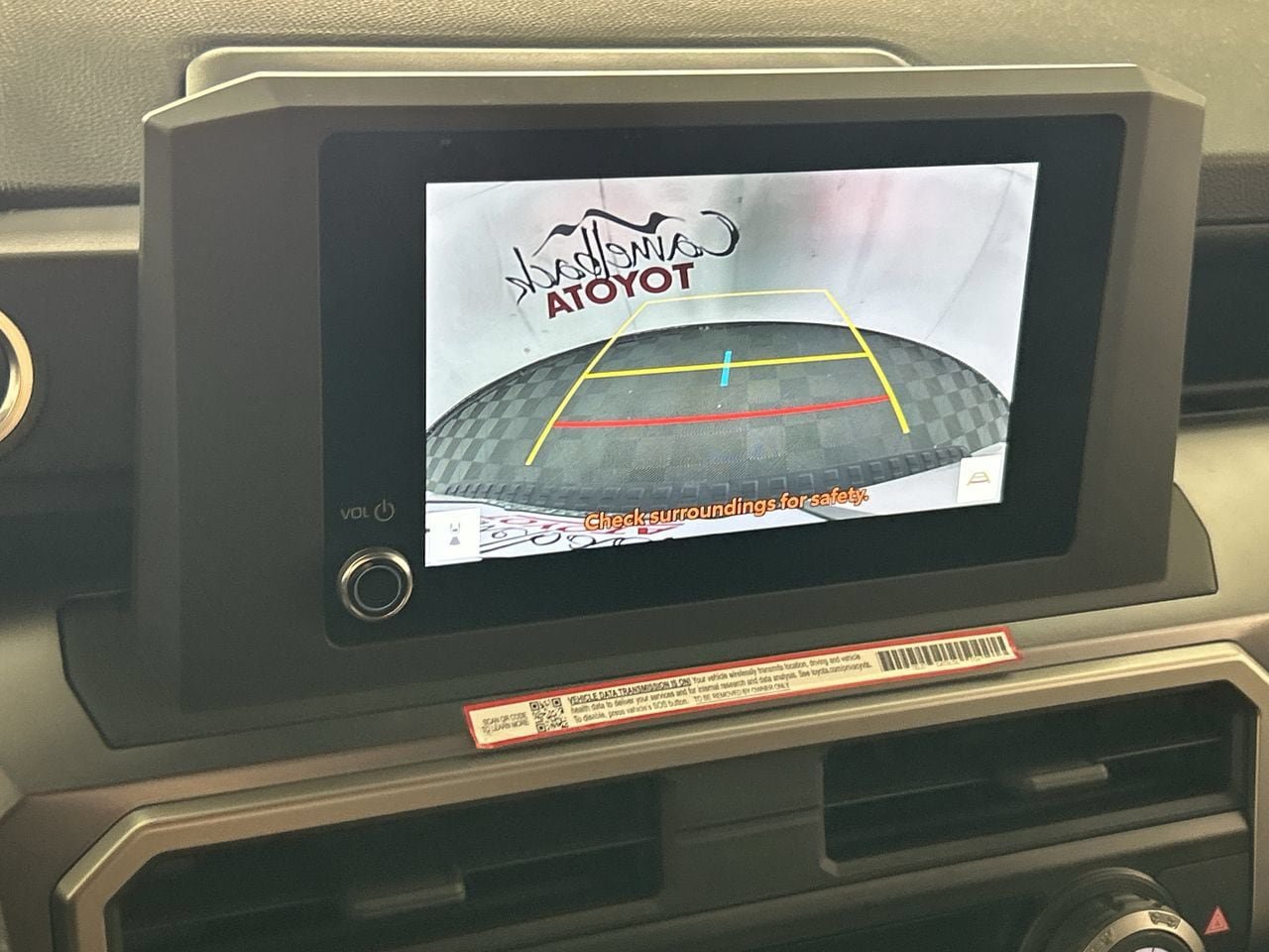 Used 2025 Toyota 4Runner SR5 AWD/4WD image 17