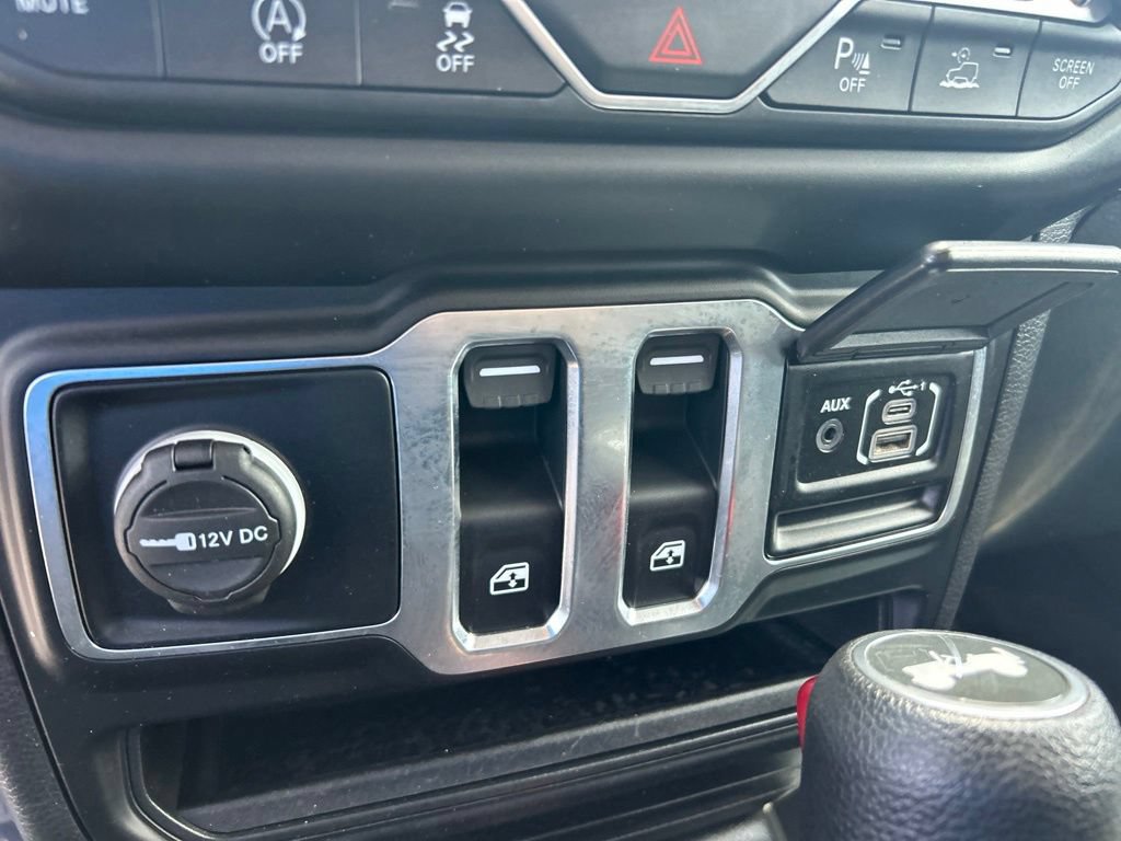 Used 2021 Jeep Wrangler Sport AWD/4WD image 35