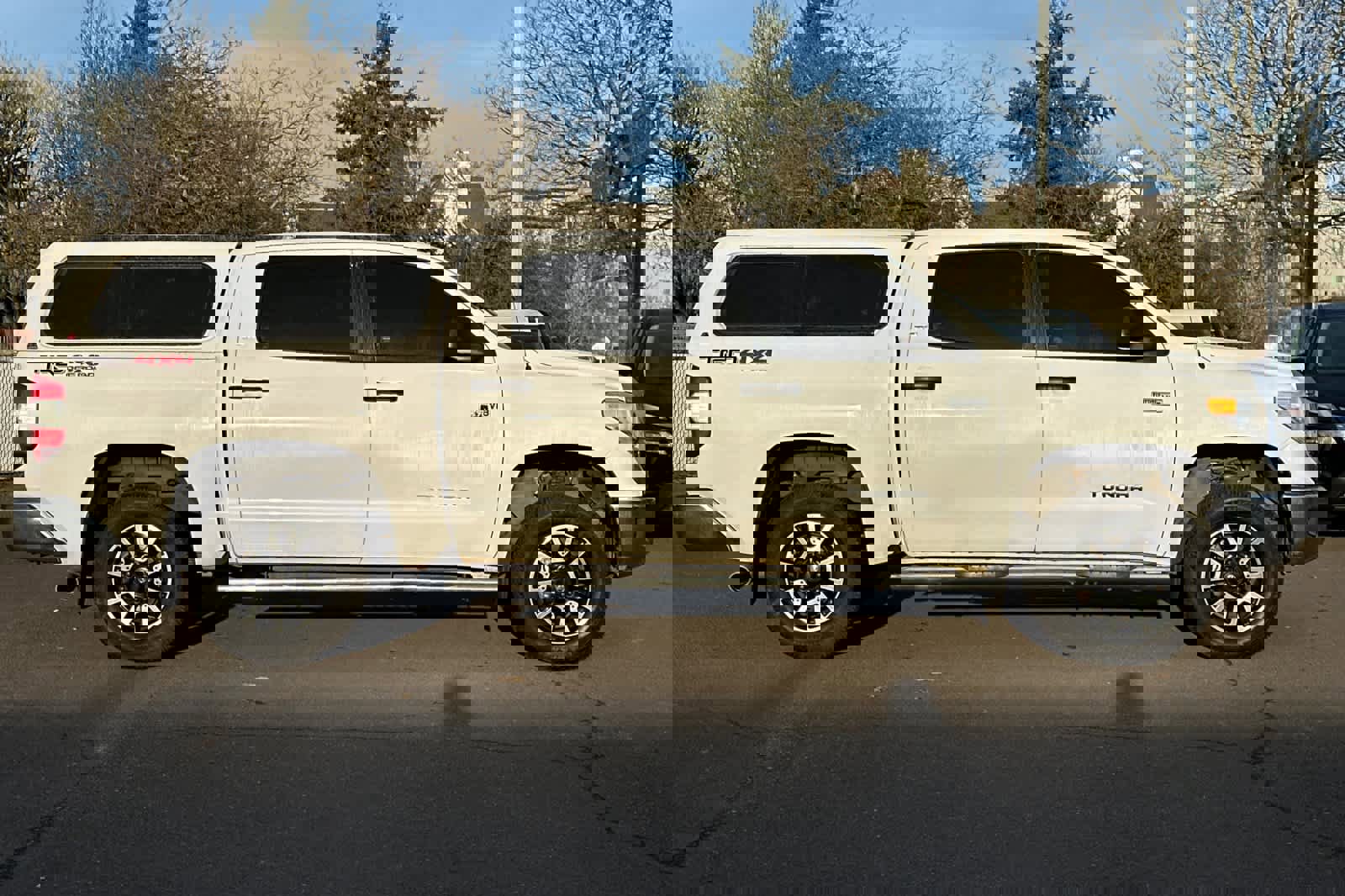 Used 2016 Toyota Tundra SR5 w/ TRD Off Road Package image 8