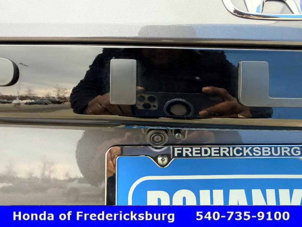 Certified 2025 Honda Pilot Elite image 16