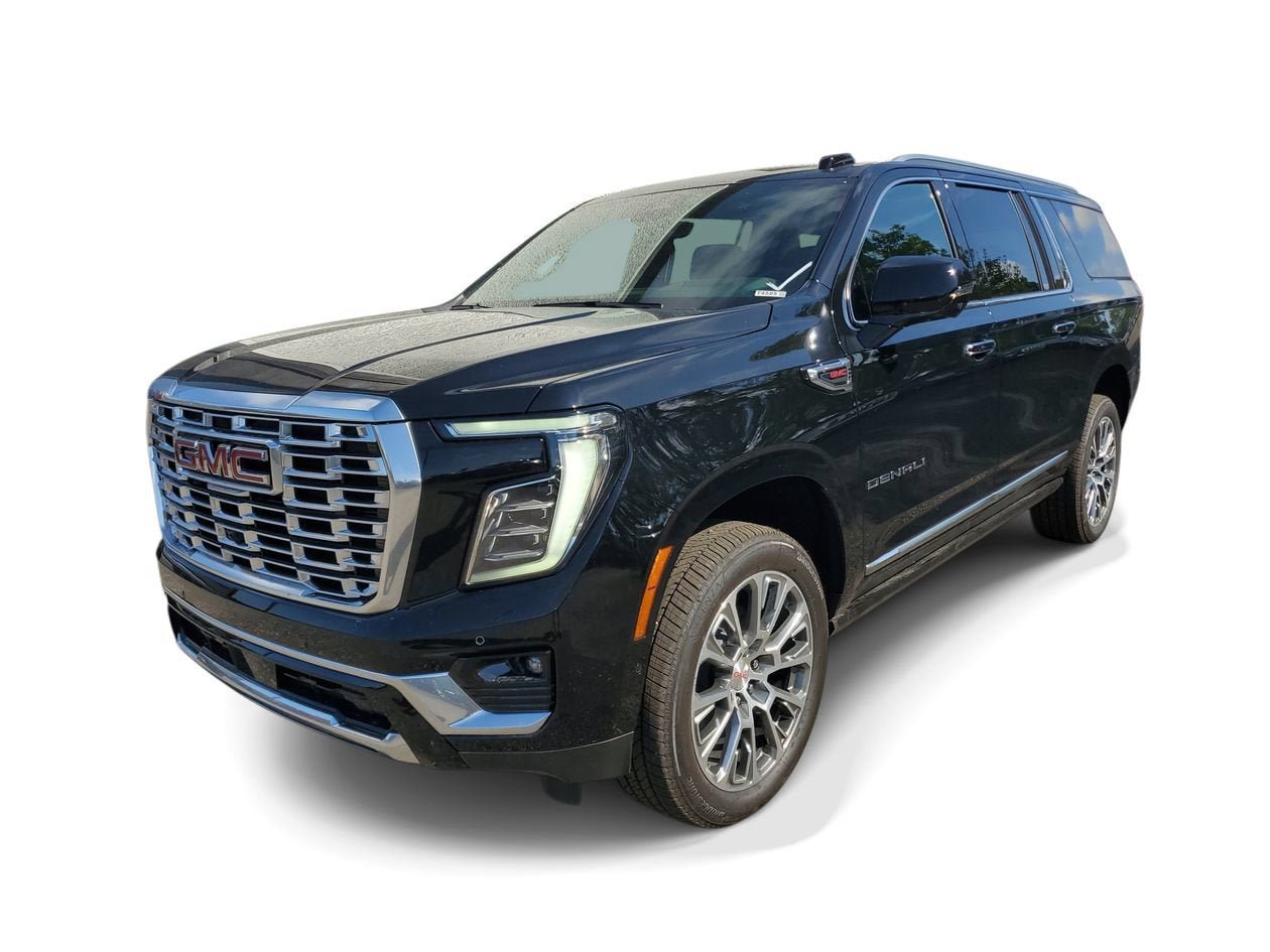 New 2026 GMC Yukon XL Denali w/ Denali Reserve Package AWD/4WD image 3