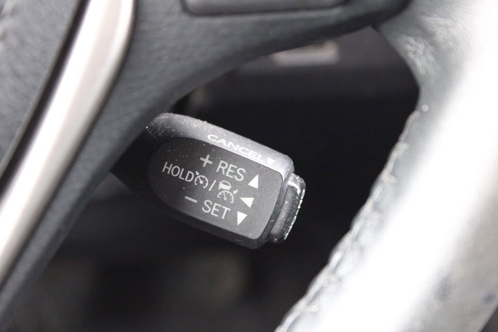 Used 2018 Toyota RAV4 XLE image 31