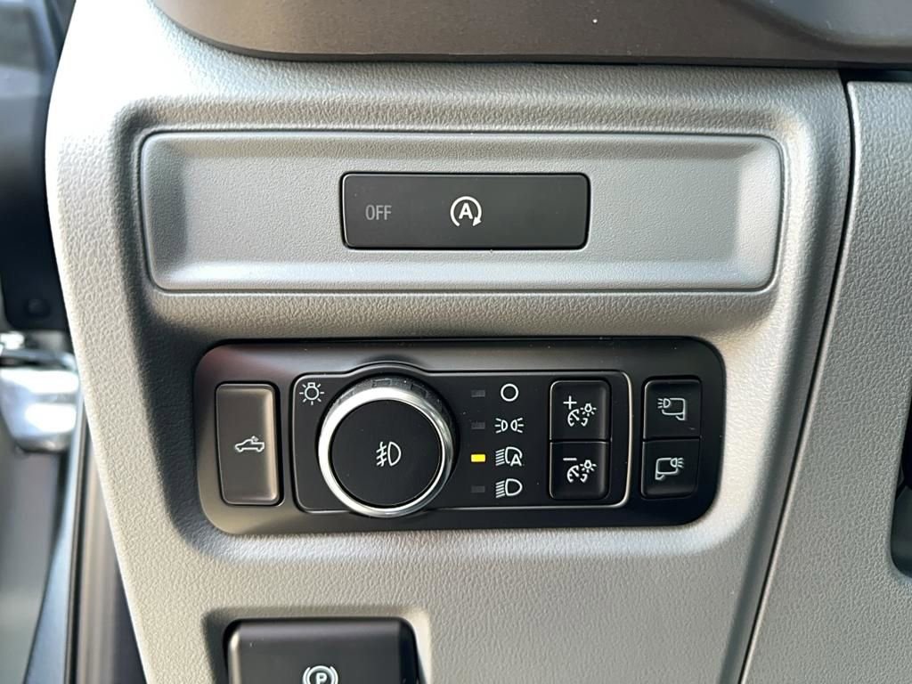 New 2025 Ford F150 XLT w/ Equipment Group 302A MID image 16