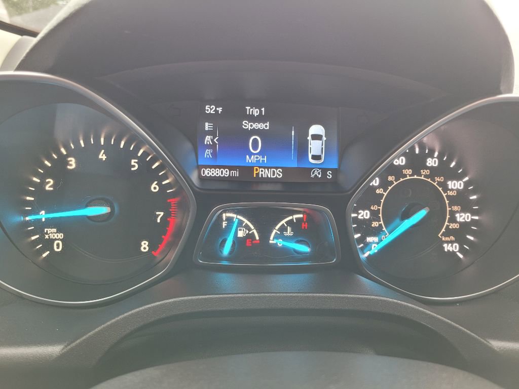 Used 2019 Ford Escape SEL image 28