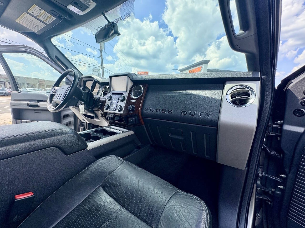 Used 2014 Ford F250 Lariat w/ Lariat Interior Package AWD/4WD image 27