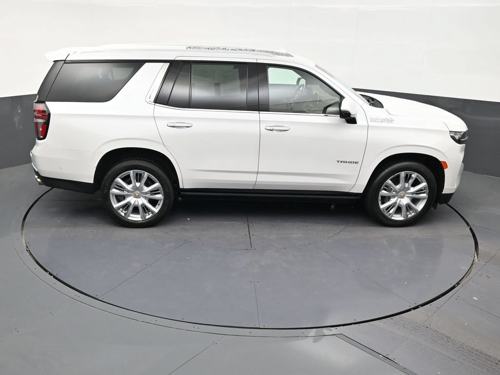 Used 2023 Chevrolet Tahoe High Country w/ Advanced Technology Package RWD image 17