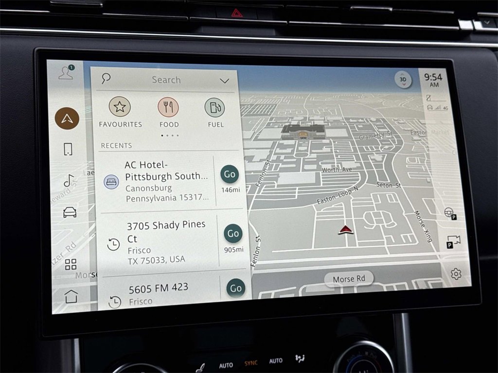 Used 2023 Land Rover Range Rover SE image 24