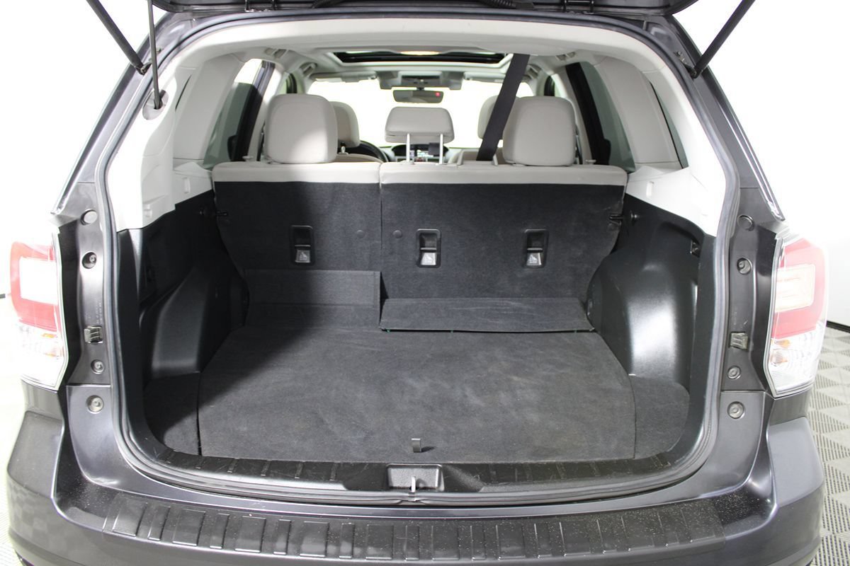 Used 2018 Subaru Forester 2.5i Premium AWD/4WD image 25