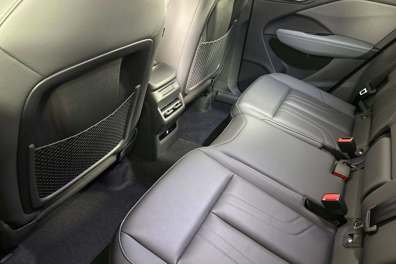 New 2026 Audi Q3 quattro 2.0T image 11