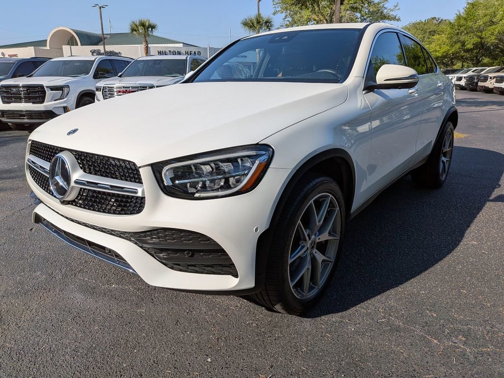 Used 2023 Mercedes-Benz GLC 300 4MATIC Coupe image 8