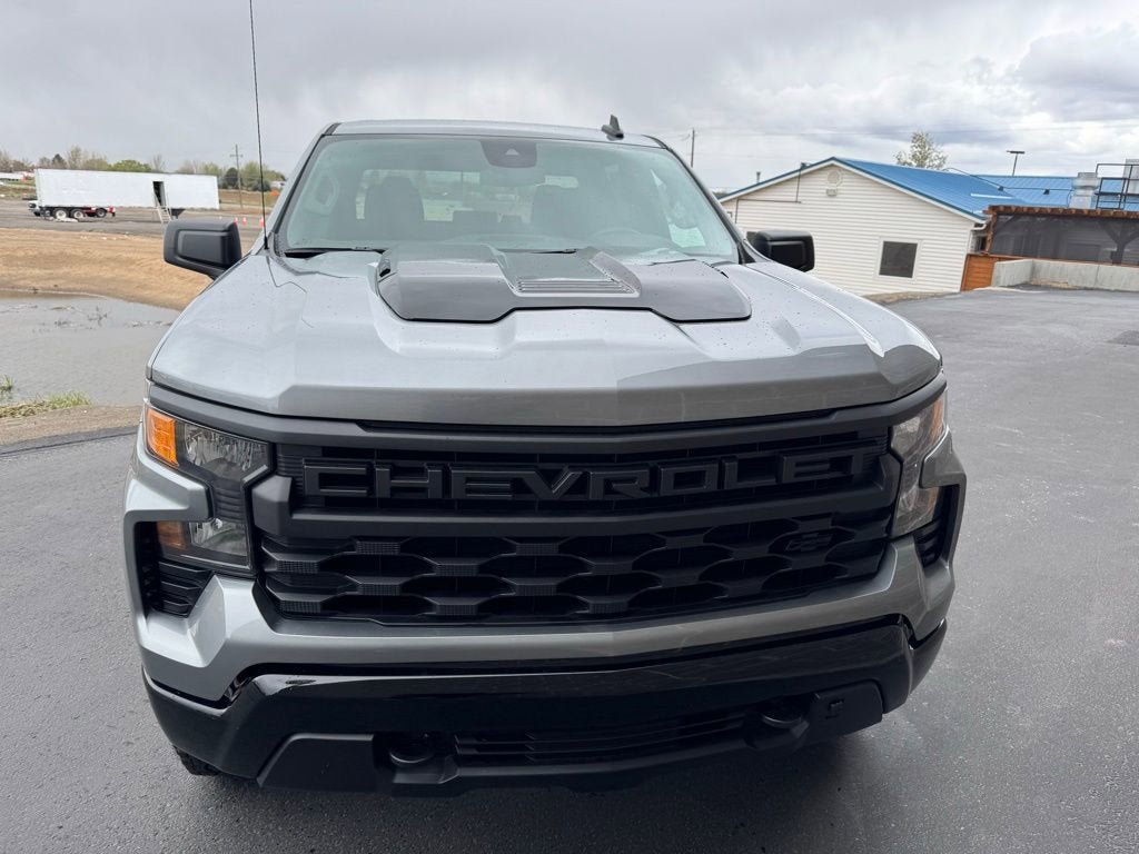 New 2026 Chevrolet Silverado 1500 Custom Trail Boss w/ Dark Appearance Package AWD/4WD image 3