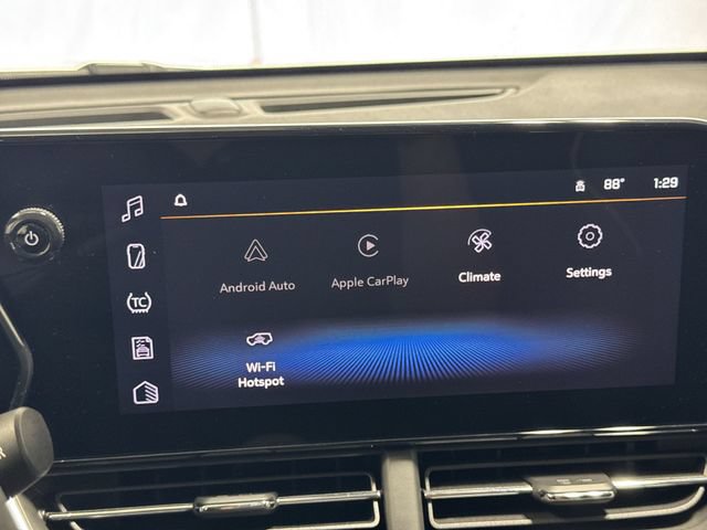 Certified 2024 Chevrolet Trax ACTIV w/ Sunroof Package FWD image 18