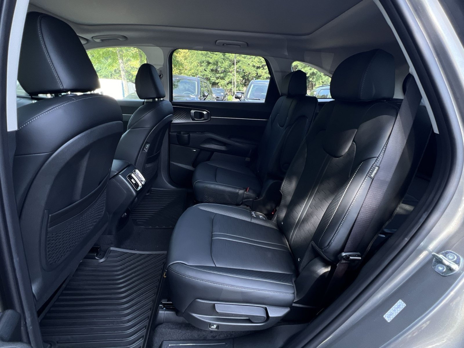 New 2026 Kia Sorento EX AWD/4WD image 31