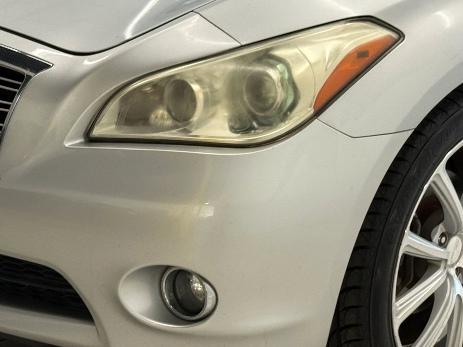 Used 2012 INFINITI M37 w/ Premium Pkg image 4