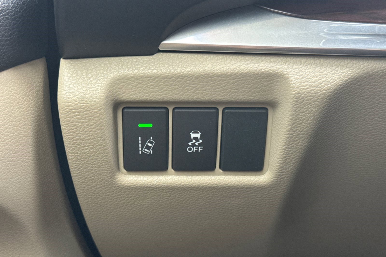 Used 2016 Acura MDX SH-AWD w/ Technology Package image 35