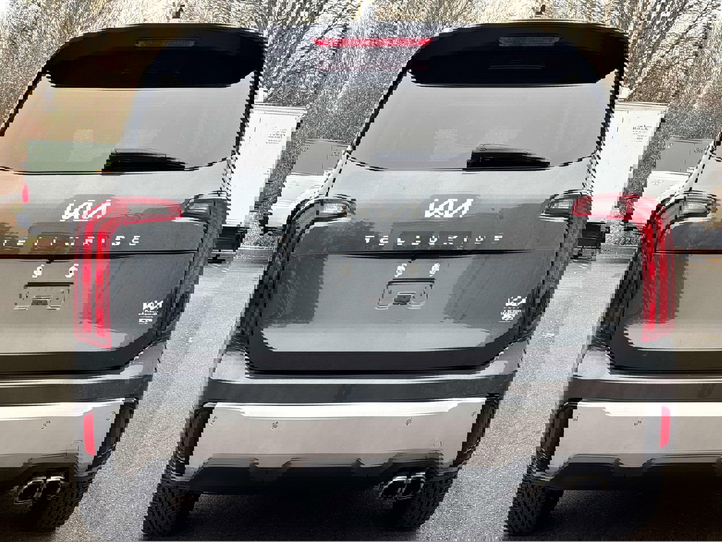 Used 2024 Kia Telluride S w/ S Sunroof Package image 5