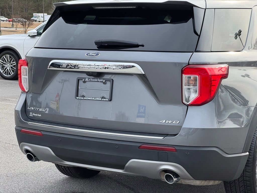 Used 2023 Ford Explorer Limited image 40