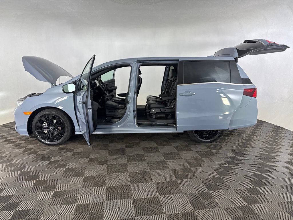 Certified 2025 Honda Odyssey Sport-L image 12