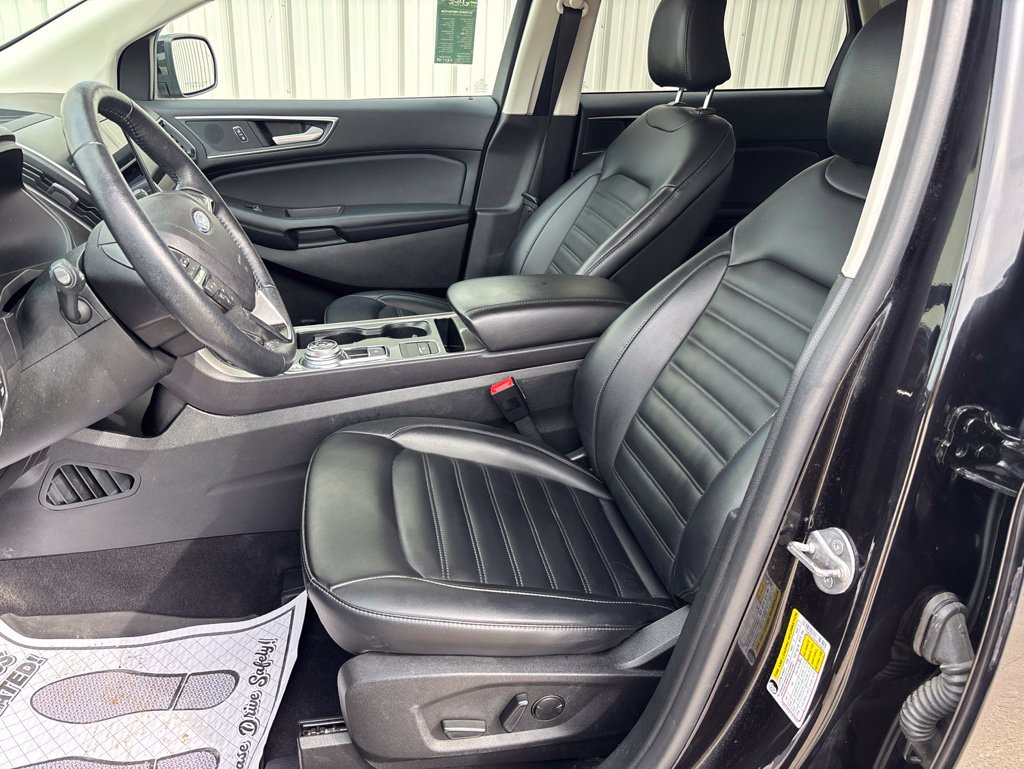 Certified 2024 Ford Edge SEL w/ Convenience Package AWD/4WD image 11