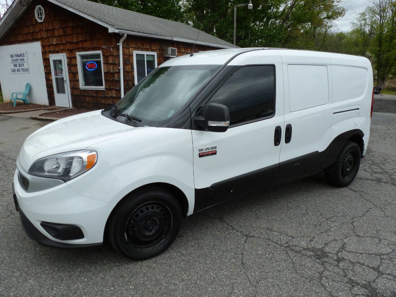 Used 2022 RAM ProMaster City Wagon FWD image 1