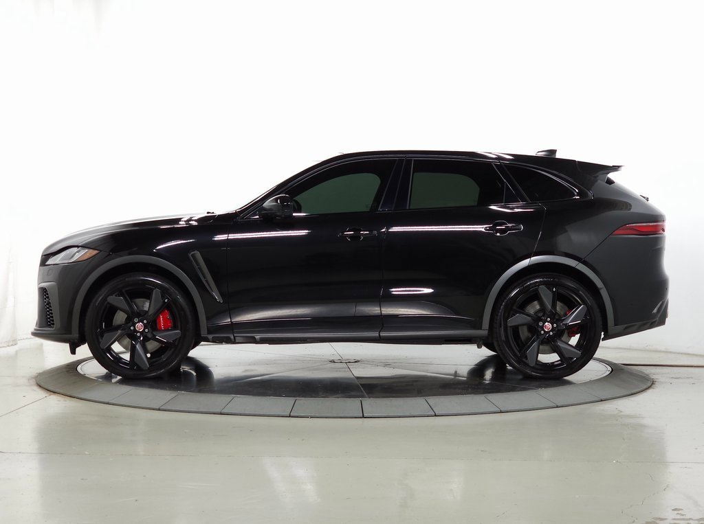 Used 2022 Jaguar F-PACE SVR image 4