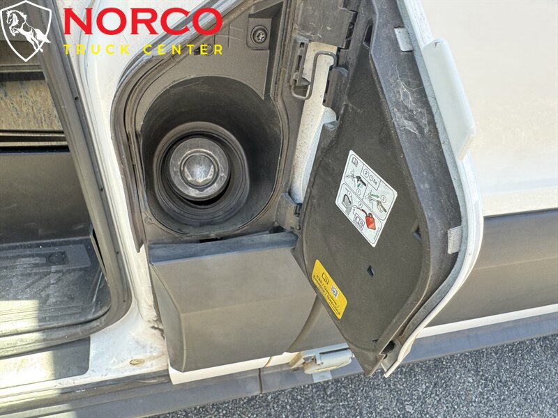 Used 2020 Ford Transit 250 Medium Roof RWD image 17