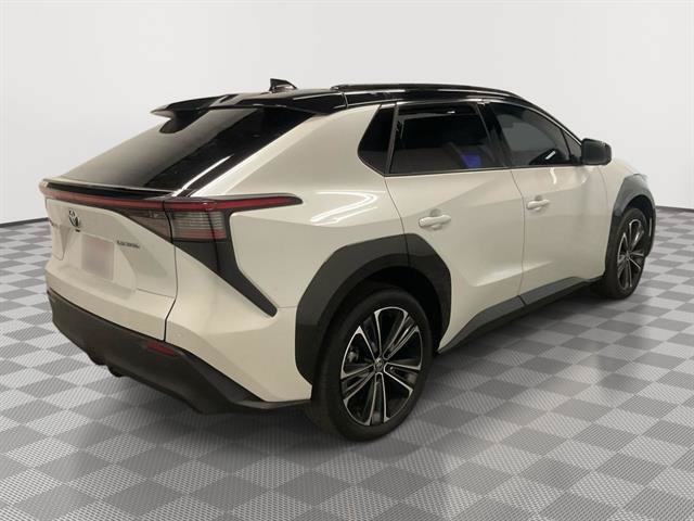 Certified 2023 Toyota bZ4X AWD w/ Weather Package image 5