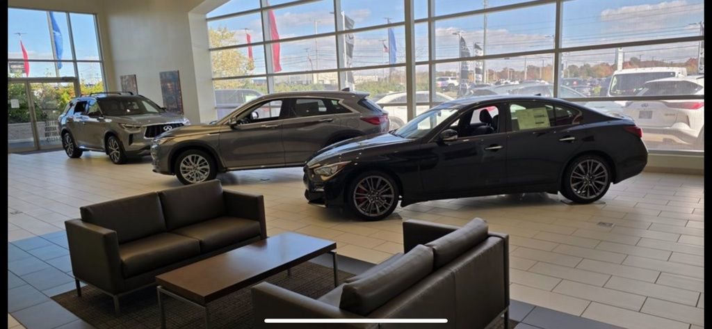 Certified 2025 INFINITI QX60 Luxe w/ Vision Package image 26