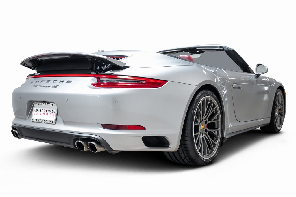 Used 2017 Porsche 911 Carrera 4S image 9