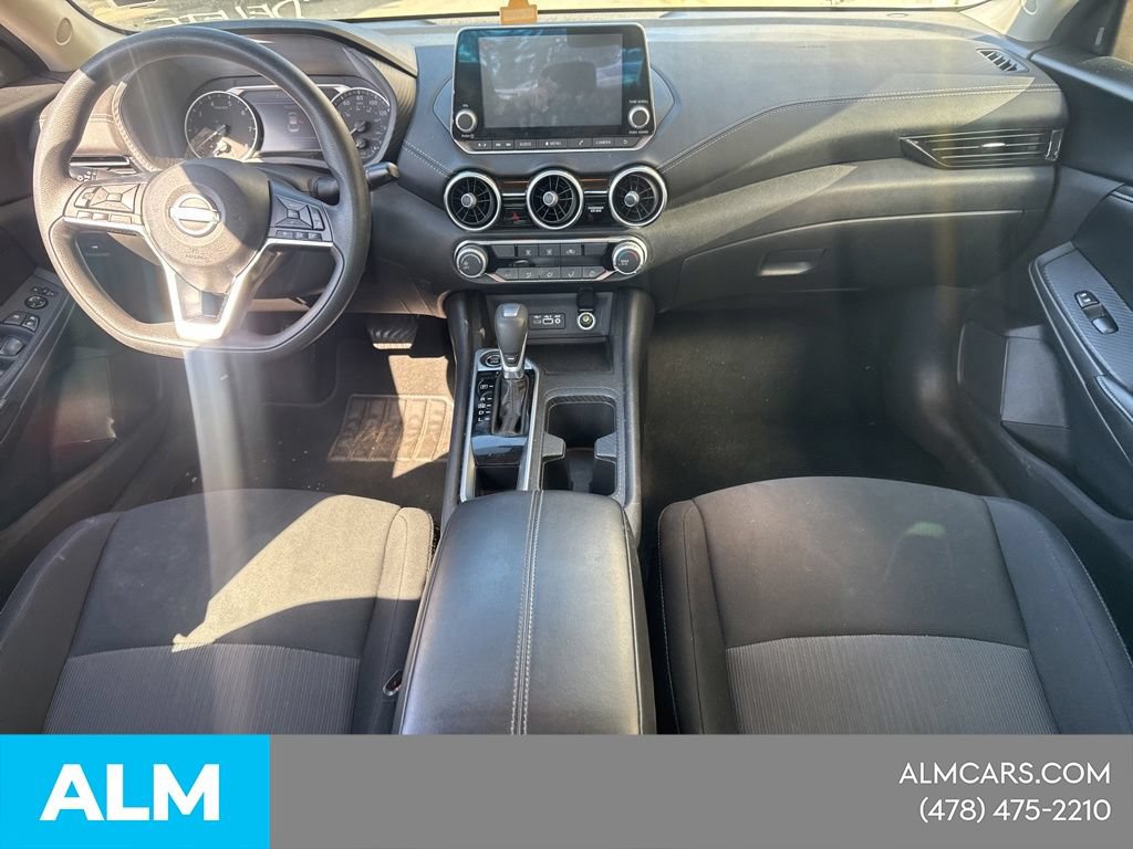 Used 2024 Nissan Sentra SV FWD image 9