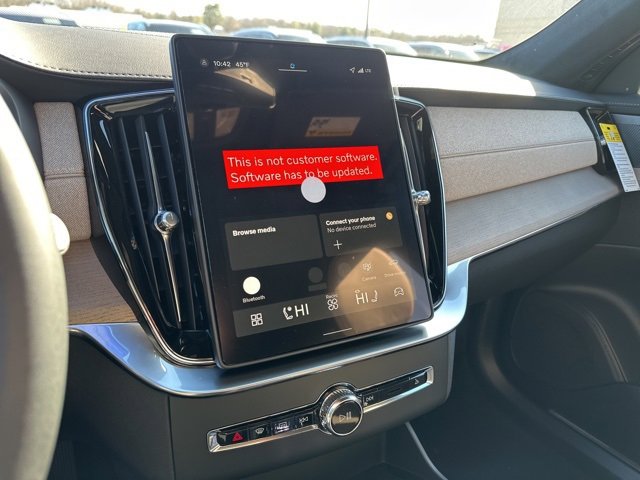 New 2026 Volvo XC90 B6 Ultra w/ Lounge Package image 15