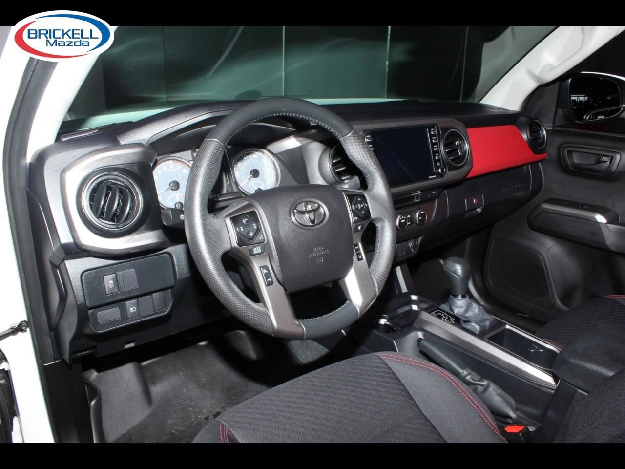 Used 2021 Toyota Tacoma SR5 RWD image 23