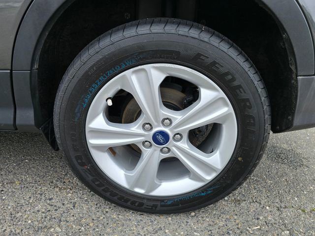 Used 2015 Ford Escape SE AWD/4WD image 13