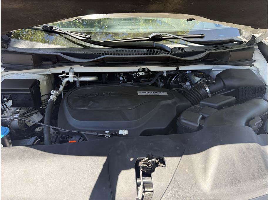 Used 2018 Honda Odyssey Elite image 18