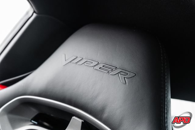 Used 2013 SRT Viper SRT-10 RWD image 23