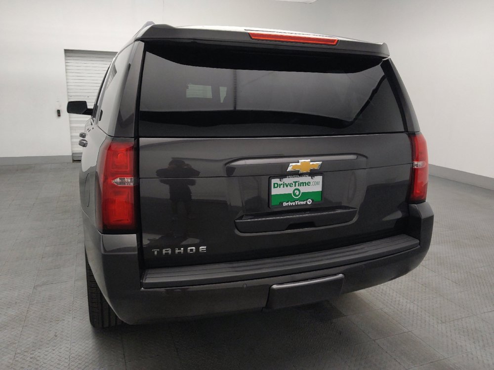 Used 2018 Chevrolet Tahoe LT w/ LT Signature Package RWD image 6