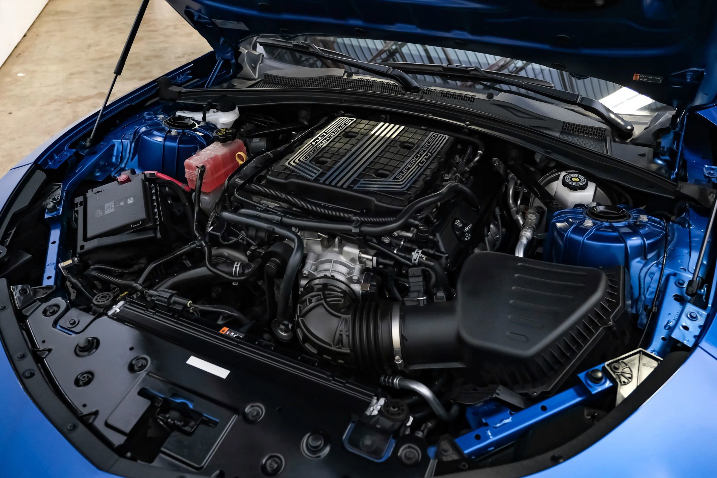 Used 2018 Chevrolet Camaro ZL1 image 32