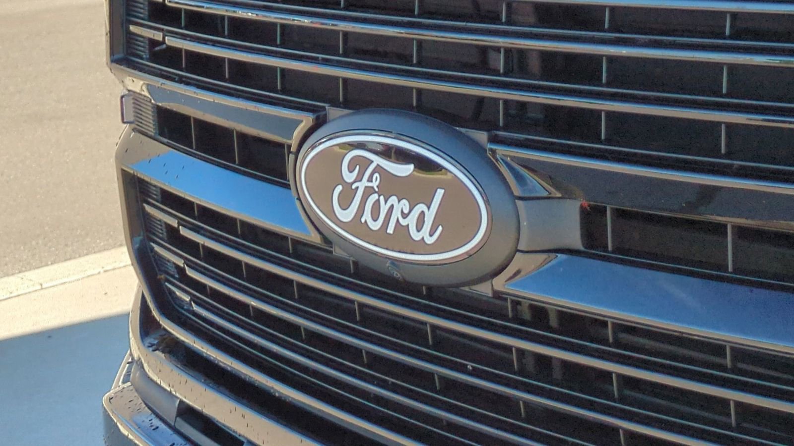 Certified 2024 Ford F150 Platinum w/ Equipment Group 702A High image 12