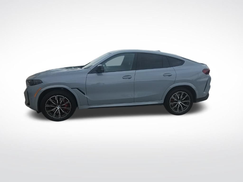 Used 2026 BMW X6 M60i AWD/4WD image 4