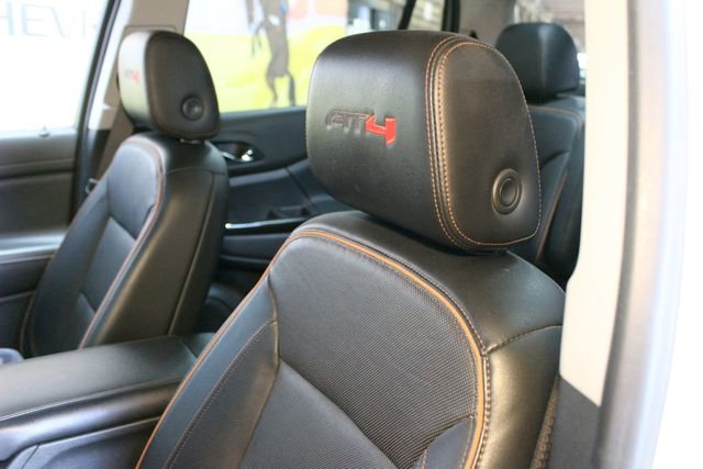 Used 2020 GMC Acadia AT4 w/ GMC Pro Grade Package AWD/4WD image 20