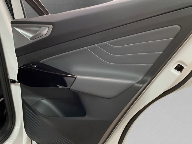 Used 2023 Volkswagen ID.4 Pro S image 69