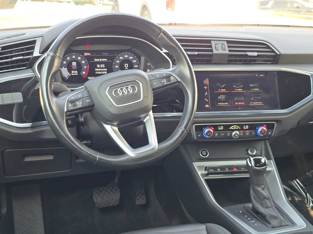 Used 2021 Audi Q3 2.0T Premium AWD/4WD image 11