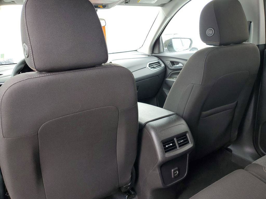 Used 2023 Chevrolet Equinox LT image 29