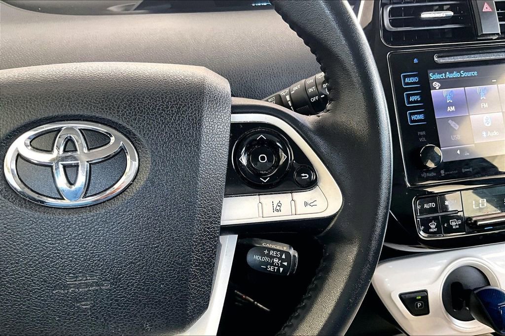 Used 2016 Toyota Prius Three Touring image 12
