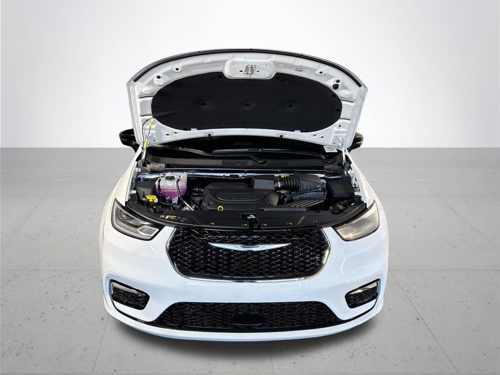 New 2026 Chrysler Pacifica Select image 20
