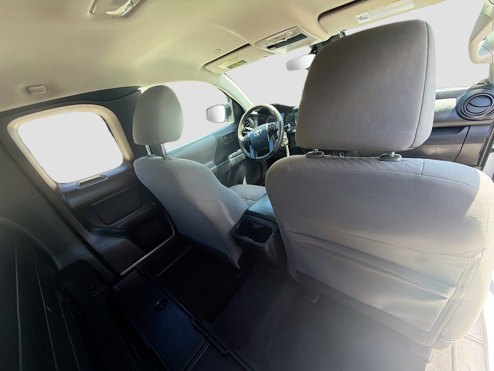 Used 2020 Toyota Tacoma SR RWD image 29
