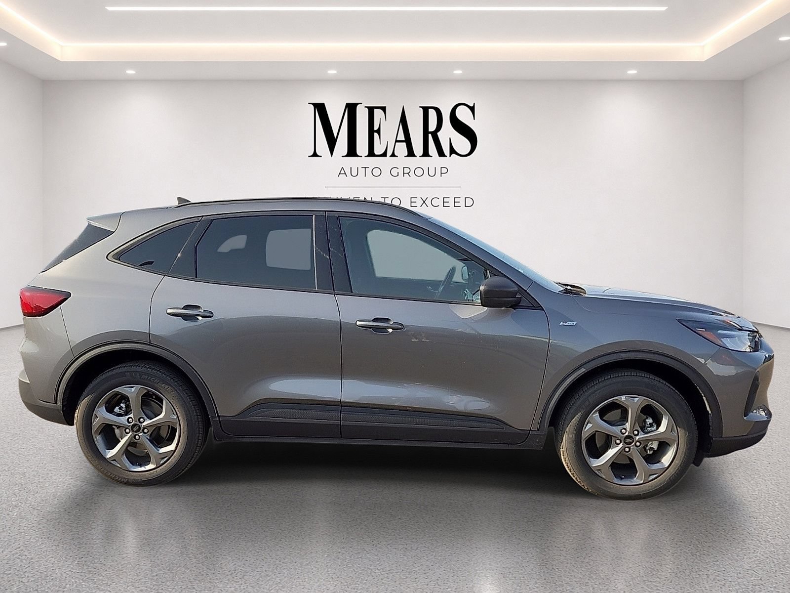 Used 2025 Ford Escape ST-Line AWD/4WD image 6